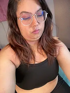 shantelle   online show from July 24, 2026, 7:34 pm
