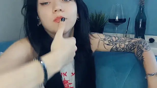Dark Judy online show from July 27, 2026, 4:03 pm