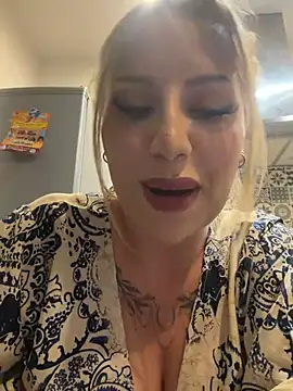 mila kween online show from July 24, 2026, 10:19 pm