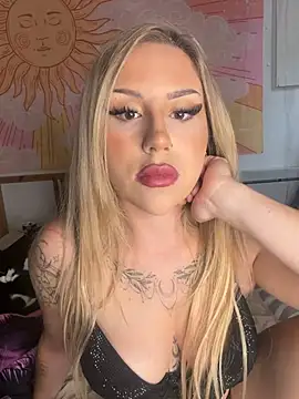 mila kween online show from July 26, 2026, 1:18 pm