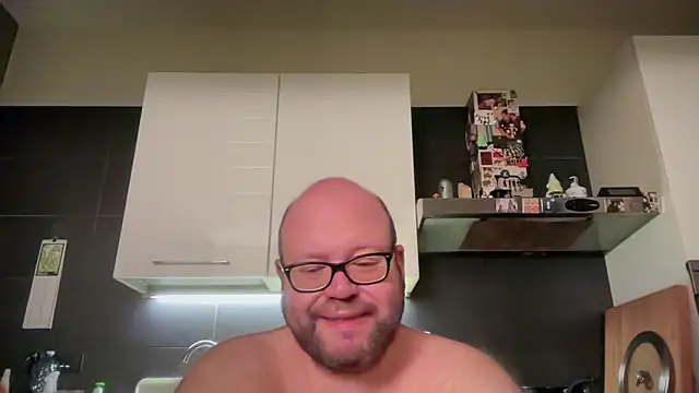 theitalianbear online show from May 15, 2026, 11:23 pm