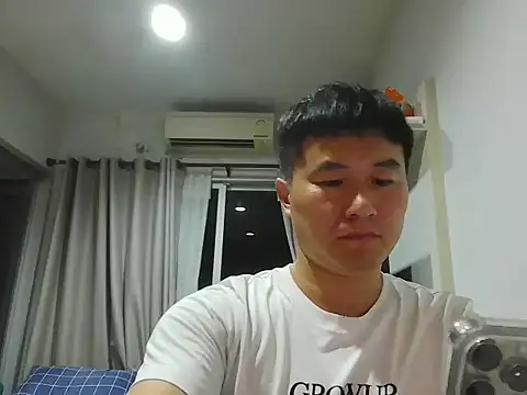 woaizhibo1234 online show from July 25, 2026, 5:21 pm