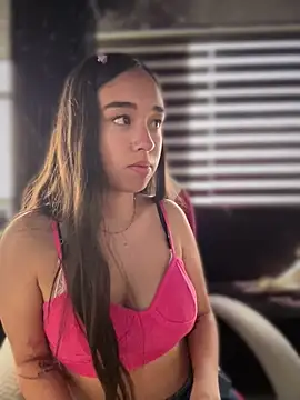 Ashlie Rodriguez LS online show from July 28, 2026, 3:21 pm