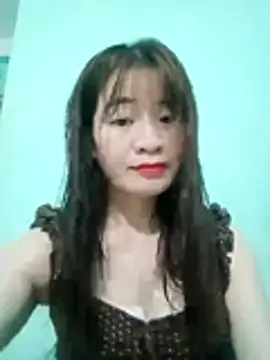 rosenice1 online show from August 3, 2026, 2:33 pm