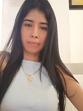 Snapshot of Alana_2026 chatting on August 5, 2026, 5:38 pm Alana 2026 online show from August 5, 2026, 5:38 pm