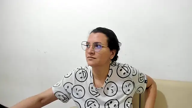 MARILYN GARCIA online show from February 24, 2026, 9:24 pm