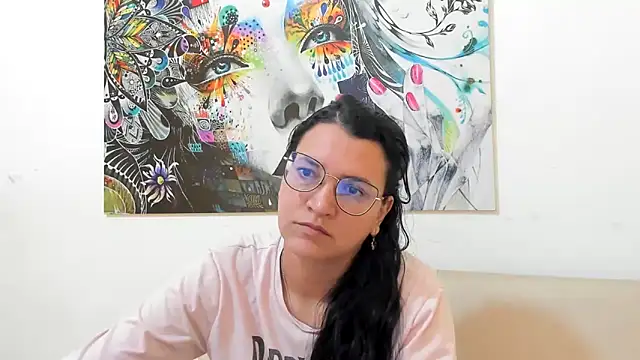 MARILYN GARCIA online show from March 21, 2026, 4:43 pm