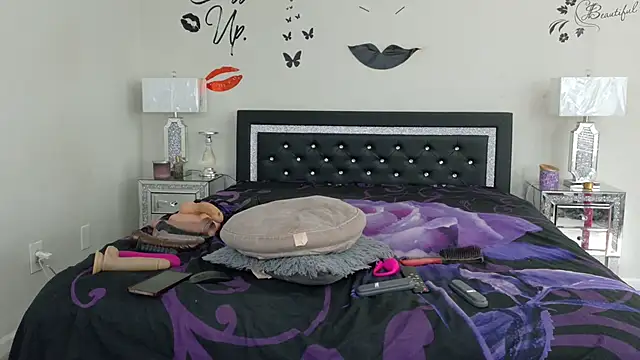 Coco vixen online show from August 5, 2026, 2:31 pm