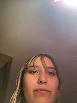 Snapshot of Vittoria_Monetti chatting on August 5, 2026, 12:52 pm Vittoria Monetti online show from August 5, 2026, 12:52 pm