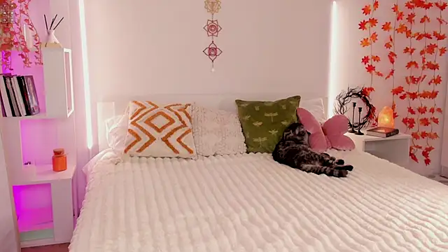 Snapshot of LoveJuliya chatting on November 9, 2025, 1:04 am LoveJuliya online show from November 9, 2025, 1:04 am