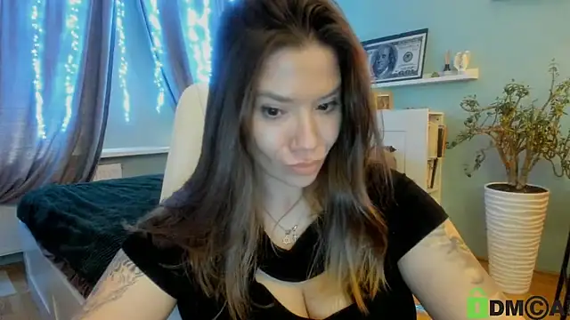 NickyBlein23 online show from January 14, 2025, 10:27 am