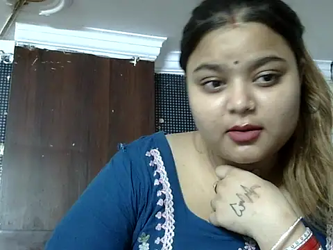 Snapshot of Sexy-radhika69 chatting on August 9, 2026, 9:25 am Sexy-radhika69 online show from August 9, 2026, 9:25 am