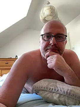 Snapshot of andyjxx chatting on August 8, 2026, 12:18 pm andyjxx online show from August 8, 2026, 12:18 pm