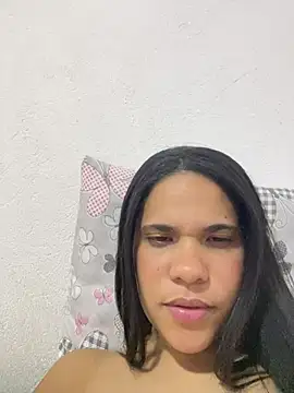 Snapshot of lunnabianca chatting on August 8, 2026, 12:51 pm lunnabianca online show from August 8, 2026, 12:51 pm