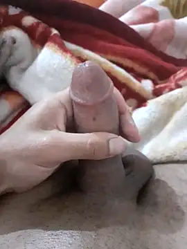 Snapshot of Demillvan chatting on December 16, 2025, 7:41 pm Demillvan online show from December 16, 2025, 7:41 pm