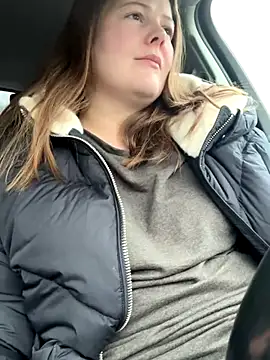 Snapshot of BootyLola chatting on December 2, 2024, 9:35 am BootyLola online show from December 2, 2024, 9:35 am