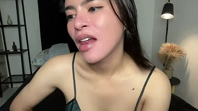 your bianca69 online show from April 7, 2026, 11:59 pm