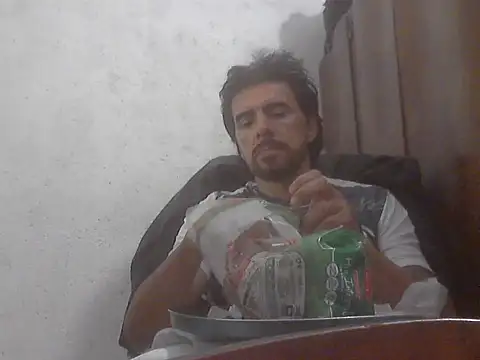 Snapshot of el_principe_hot chatting on October 2, 2025, 1:12 am el principe hot online show from October 2, 2025, 1:12 am