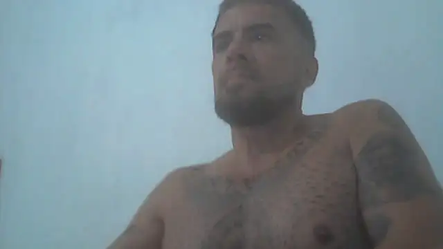 Snapshot of el_principe_hot chatting on February 2, 2026, 3:05 am el principe hot online show from February 2, 2026, 3:05 am