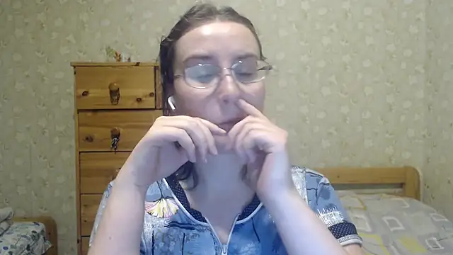 Snapshot of Smart_Rose chatting on January 15, 2025, 10:46 pm Smart Rose online show from January 15, 2025, 10:46 pm