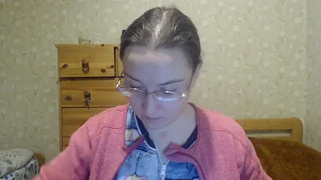 Snapshot of Smart_Rose chatting on January 19, 2025, 2:49 pm Smart Rose online show from January 19, 2025, 2:49 pm