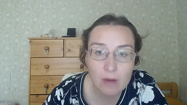 Snapshot of Smart_Rose chatting on June 27, 2026, 9:47 am Smart Rose online show from June 27, 2026, 9:47 am