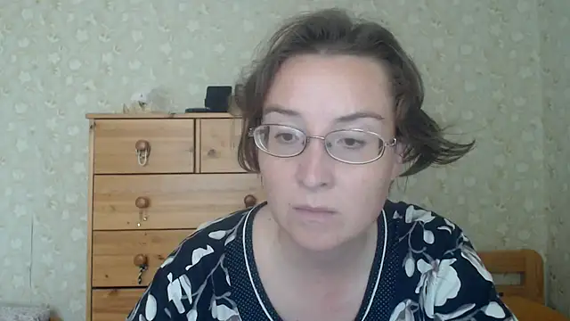 Snapshot of Smart_Rose chatting on June 29, 2026, 12:38 pm Smart Rose online show from June 29, 2026, 12:38 pm