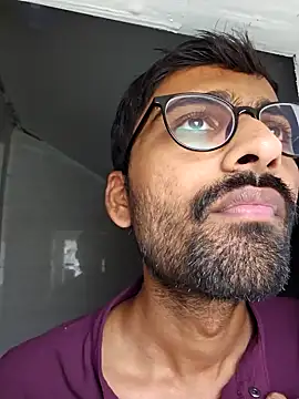 krishna8035 online show from December 8, 2024, 5:50 am