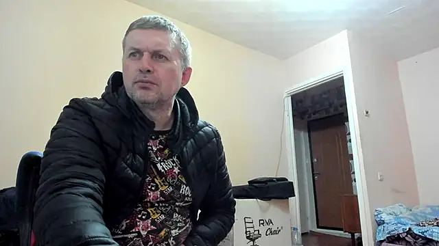 SanFrantsisko online show from October 5, 2025, 10:07 pm