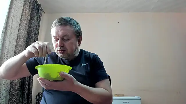 SanFrantsisko online show from March 4, 2026, 11:38 am