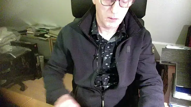 Snapshot of outlaw200 chatting on January 11, 2025, 5:40 pm outlaw200 online show from January 11, 2025, 5:40 pm