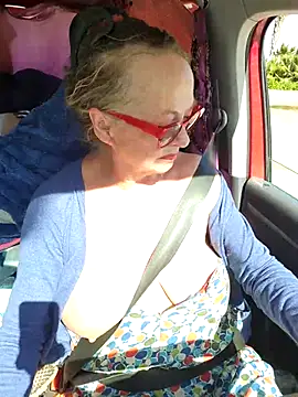 MucMilf59 online show from March 22, 2025, 9:56 am