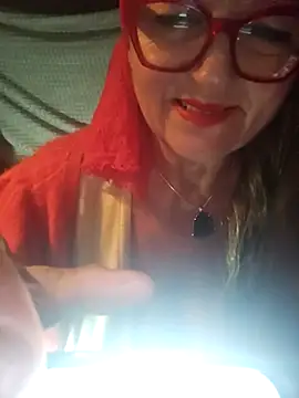 MucMilf59 online show from October 6, 2025, 7:22 pm