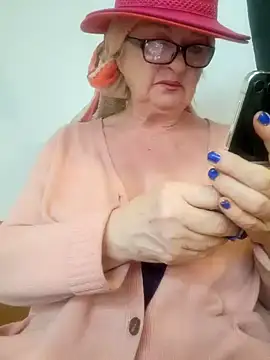 MucMilf59 online show from January 17, 2026, 2:11 pm