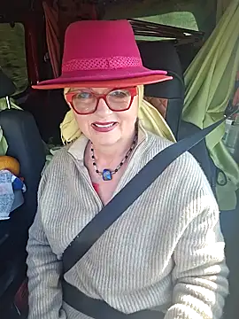 Snapshot of MucMilf59 chatting on March 20, 2026, 9:36 am MucMilf59 online show from March 20, 2026, 9:36 am