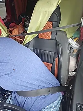 Snapshot of MucMilf59 chatting on April 12, 2026, 4:01 pm MucMilf59 online show from April 12, 2026, 4:01 pm