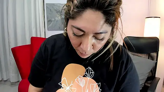 kendra fire online show from May 16, 2026, 1:13 am