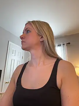 Snapshot of Kay_Cakes chatting on March 4, 2026, 3:40 pm Kay Cakes online show from March 4, 2026, 3:40 pm