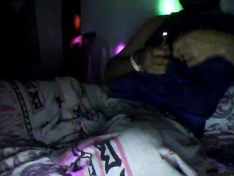 Snapshot of Spnfks chatting on December 29, 2024, 7:53 pm Spnfks online show from December 29, 2024, 7:53 pm