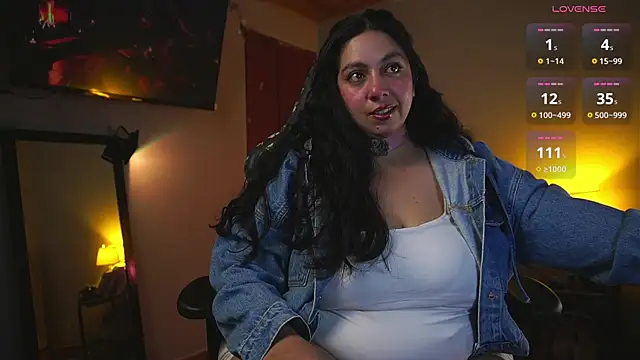 Snapshot of coraline_latin chatting on July 14, 2026, 12:13 am coraline latin online show from July 14, 2026, 12:13 am