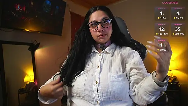 Snapshot of coraline_latin chatting on July 16, 2026, 12:16 am coraline latin online show from July 16, 2026, 12:16 am