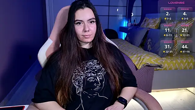 Foxohlove online show from September 22, 2025, 4:53 pm