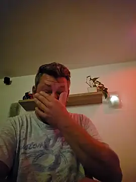 ktmtom247 online show from September 22, 2025, 2:57 am