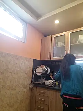 rposhta1991 online show from October 18, 2025, 7:20 am