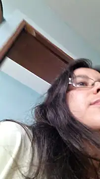 rposhta1991 online show from June 3, 2026, 2:33 pm