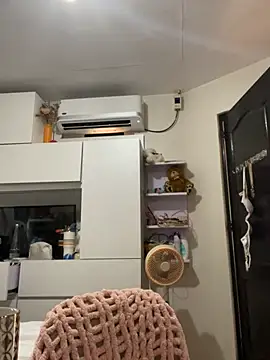 asianmystery203 online show from March 3, 2025, 2:36 am