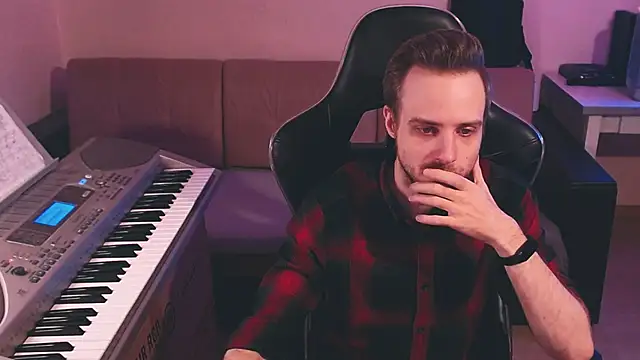 Sweetparker online show from September 27, 2025, 6:35 pm