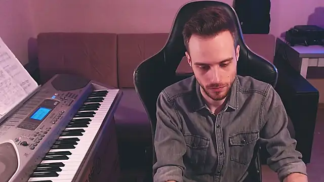 Sweetparker online show from October 23, 2025, 5:01 pm