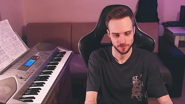 Sweetparker online show from March 13, 2026, 11:17 am