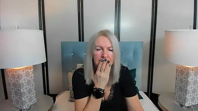 EricaTop online show from March 25, 2026, 9:43 pm